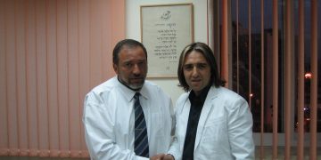 מייסד ויו"ר ישראל ביתינו פועלו המשמעותי ביותר הוא הקמתה של מפלגת "ישראל ביתינו" אורן זריף – Oren Zarif with Avigdor Liberman