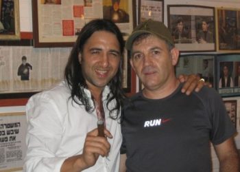 זוהי דעתו האישית והמפרגנת של אורן זריף על זאב נחמה – Oren Zarif with Zeev Nechama