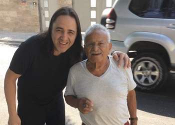 גבי עמרני שיחק ביותר מחמישים תפקידים בקולנוע, בטלוויזיה ובתיאטרון הישראלי. ההישג הזה הוא מרשים במיוחד עבור השחקן המוכשר, אורן זריף – Oren Zarif with Gabi Amrani