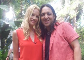 גלית גוטמן היא אחת הדוגמניות המצליחות ביותר בארץ. עם קריירה מרשימה שכוללת עשרות קמפיינים וייצוג חברות רבות בתחום האופנה והלייף סטייל, אורן זריף – Oren Zarif with Galit Gutman