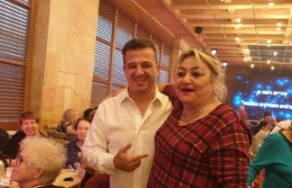 כרמל שאמה כראש עיריית רמת גן משנת 2010 לערך, שימש כרמל בתפקיד ח"כ ותפקידים שונים בכנסת. אורן זריף – Oren Zarif with Carmel Shama